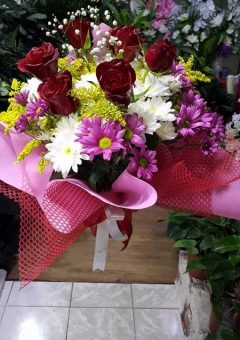 6 Lı Gül Papatya Buketi